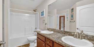 5547 NW Cordrey Street Gallery 17