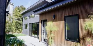 2668 Greenfield Avenue Gallery 1