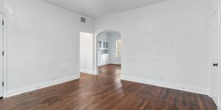 1630 W Rosewood unit: B 1630 W Rosewood unit: B Gallery 2