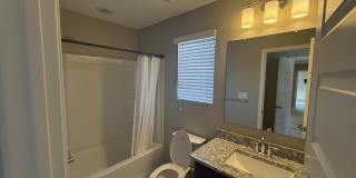 6624 Yawkey Way Northeast Gallery 35