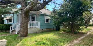 Promise Land North --  Charming 3 bedroom home in heart of Historic Walking District Downtown Morehead City! Gallery 9