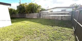 11020 SW 42nd Ter Gallery 19