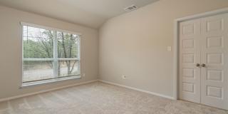 Upgraded Single Story Home in Lago Vista - 4 bedroom Gallery 12