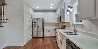 Modern Living in Downtown Nashville! Gallery 13