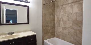 Beautifully Updated 3BR/3.5BA Townhome in Sought-After Westbard Mews!! Gallery 25