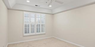 6155 SHADYWOOD Road Gallery 13