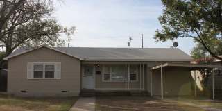 Updated 3-Bedroom Home with Carport and Covered Patio Gallery 1