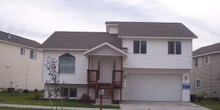 Nicely updated 4Bed, 3Bath in Airway Gallery 1