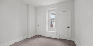 5527 CATHARINE Street Gallery 15