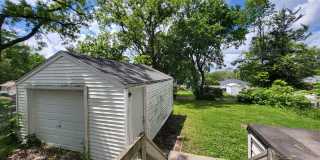 1 Bedroom home with garage! Gallery 22