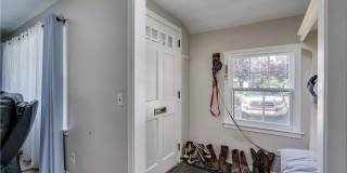 325 Paddock Street Gallery 17