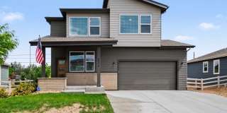 Modern 2022 Home in Harvest Village – 10 Mins to Fort Collins with Huge Yard & Playground! Gallery 1