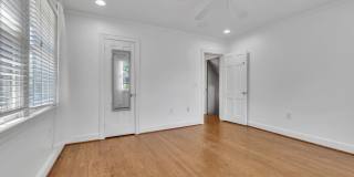 Beautifully maintained and move-in ready 4BR home with a basement Gallery 25