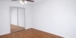 815-13TH Gallery 325