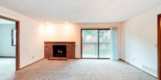 Westchester Square Gallery 21