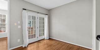 5011 WAPLE Lane Gallery 26