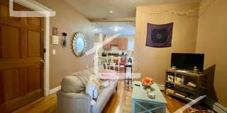 XL Modern & Sunny Apt near T!  Perfect for BU students and working pros alike! Gallery 12