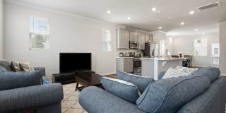 $500 OFF Your First Month's Rent! Beautiful End-Unit Townhome in Trace at Olde Towne | 3BR/3.5BA | Garage Gallery 8