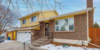 Huge room in a large shared home, private bathroom, great neighborhood, friendly roommates! Gallery 59