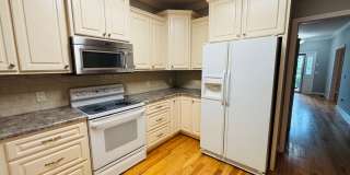 * RE-RENTAL AVAILABLE 7/15/26 * 3 Bedroom 2.5 Half Bath Townhouse with 2 Car Garage Gallery 22