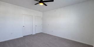 Bright & Stylish Condo in Spence Crossing with Open Layout Gallery 9