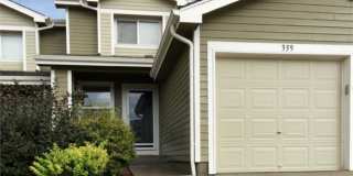 Beautiful 2 Bedroom Townhome in Thriving Erie Community Gallery 1