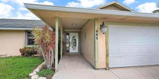 489 SE Evergreene Terrace Gallery 1