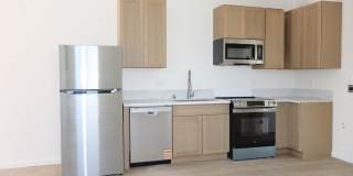 3 bedrooms 2 bathrooms Duplex with a 2 car garage Gallery 1