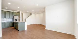 Brand New 3 Bed Townhome in Timnath Ranch Gallery 10