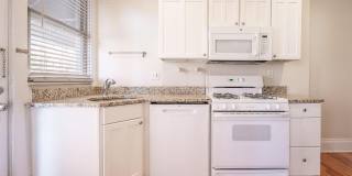 6 Hanford Street Gallery 15