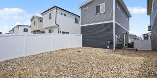 Modern 2BR/2BA Home | Built in 2023 | Private Yard | Mountain Views | EV Charger Gallery 20