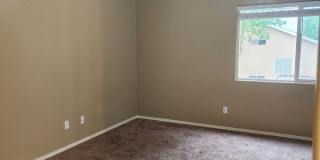 4 bed Single Family Home Close to Iron Springs Elem. Gallery 21