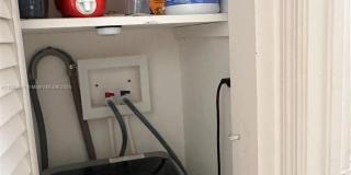 1100 NE 1st Ct Gallery 10