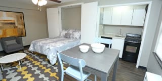 Lofts on Ormsby Gallery 11