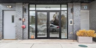 43-45 West 32nd St Gallery 23