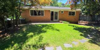 Fantastic 4 bedroom, 2 full bath, 2 half bath home in Close in Silver Spring! Gallery 37