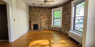 1216 N Dearborn St Gallery 4