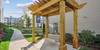 Everly Everly Gallery 36