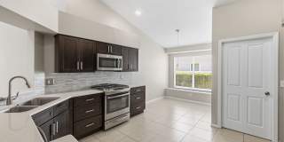 11906 Derbyshire Dr Gallery 4