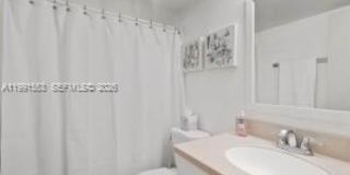 1145 N Shannon Gallery 22