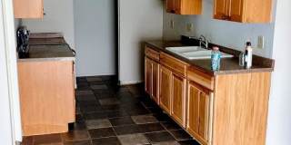 Room in 2 Bedroom Home in San Antonio Gallery 3