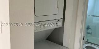 12020 NE 12th Ct Gallery 10
