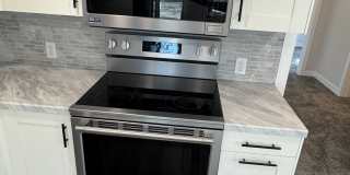 914 Lakeside Avenue Gallery 18