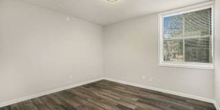 Nu Lovell Gallery 12