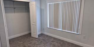 3 Bedroom, 2 Bathroom with nice yard, close Epic Universe, SeaWorld and Convention Center Gallery 16