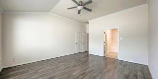Large home in Pflugerville!  3 car garage - Highland Park Neighborhood Gallery 28