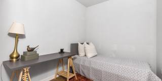 5542-44 Ridge Avenue Gallery 11