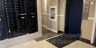 1125 Washington St Gallery 1