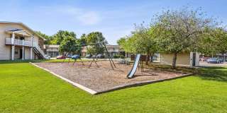 Ashford Place Gallery 26