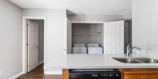Eagle Creek Townhomes Gallery 13